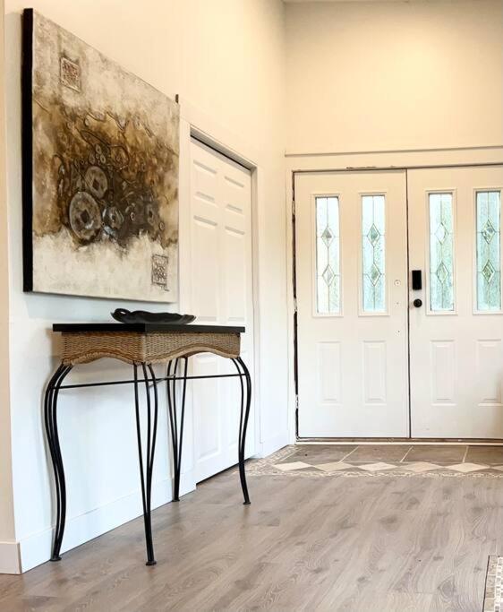 Country Home, Sleeps 6 Pets Friendly 艾伯尼港 外观 照片